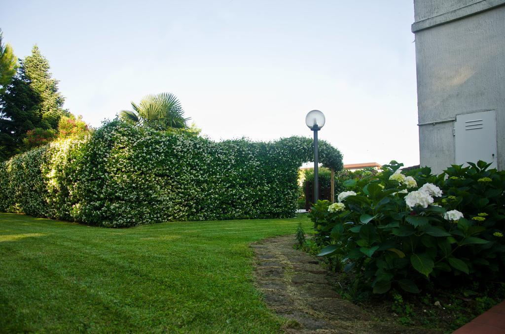 Bed and Breakfast La Coccinella Єзі Екстер'єр фото