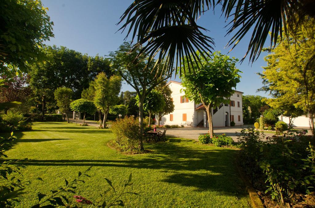 Bed and Breakfast La Coccinella Єзі Екстер'єр фото
